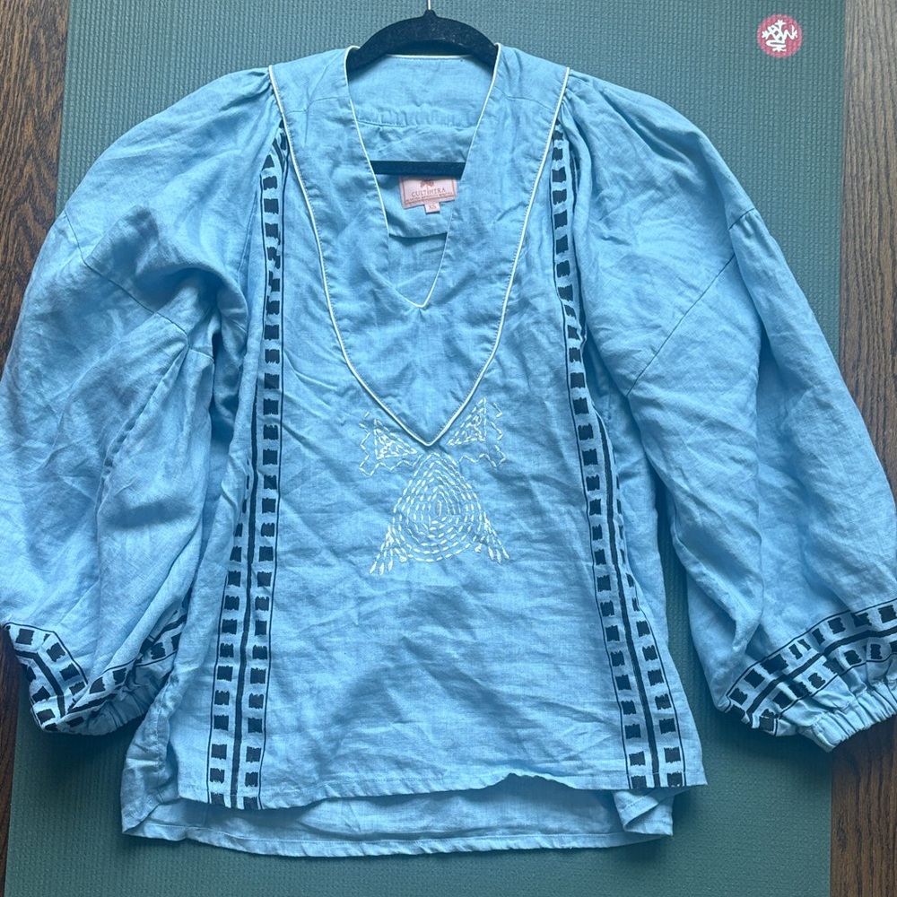 Culthera Blouse Size XS - Picture 2 of 6